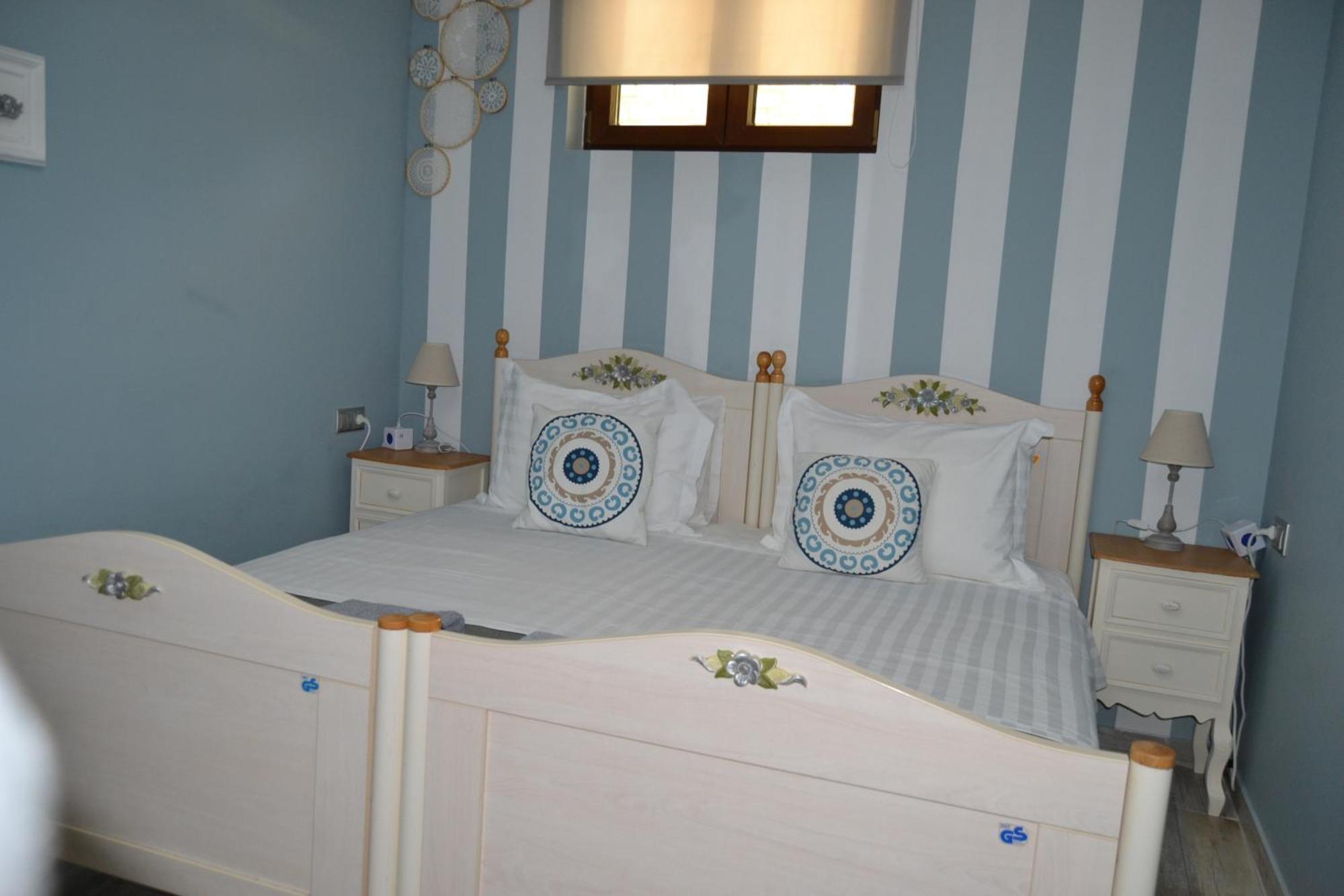 Vigla Comfort House Pombia Kültér fotó